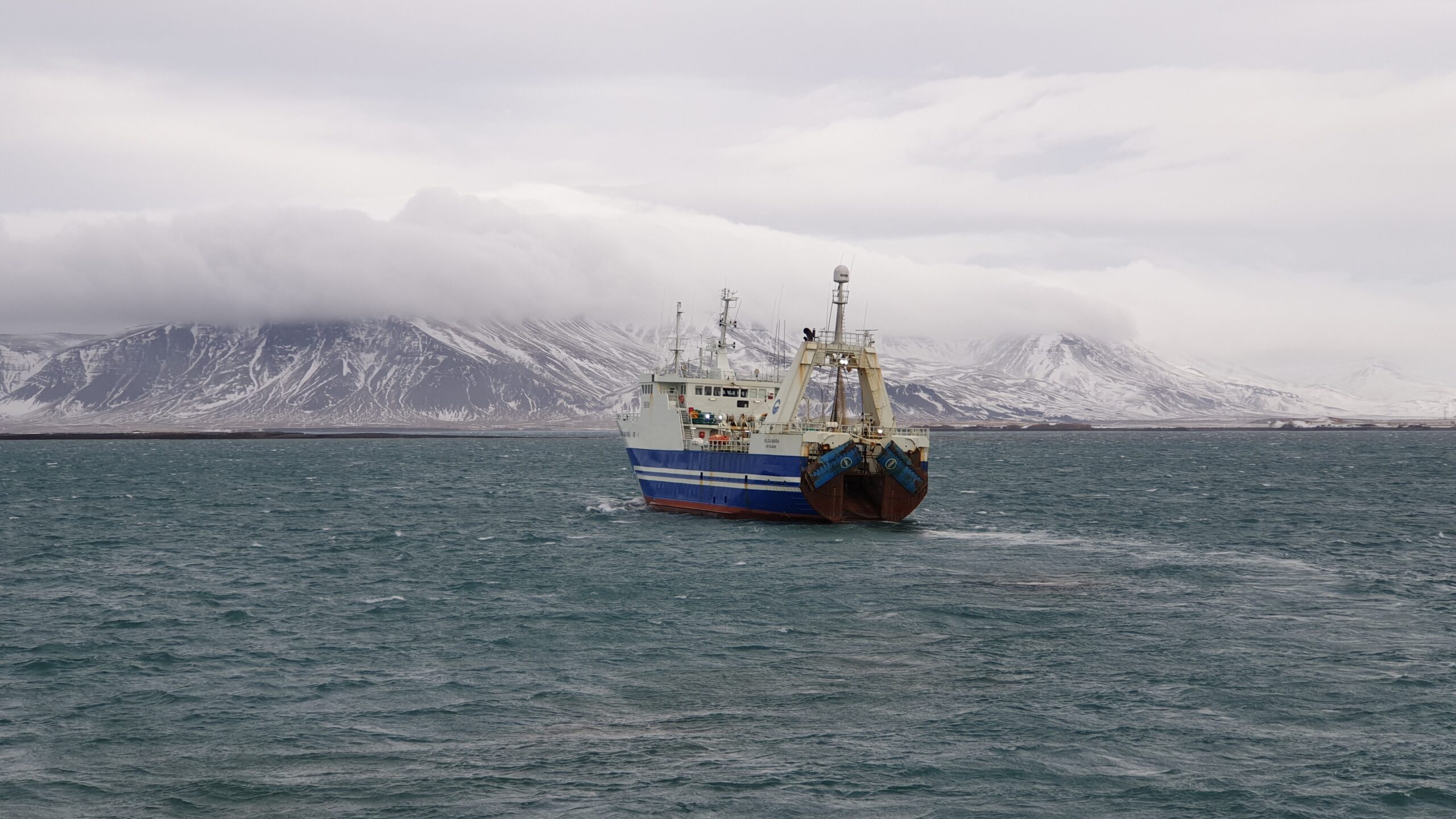 HELGA MARÍA SIGLIR Á MIÐIN